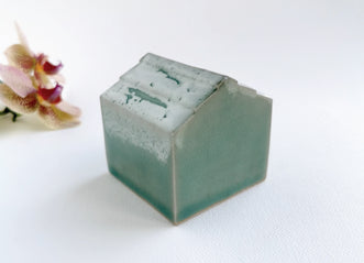porcelain-houses